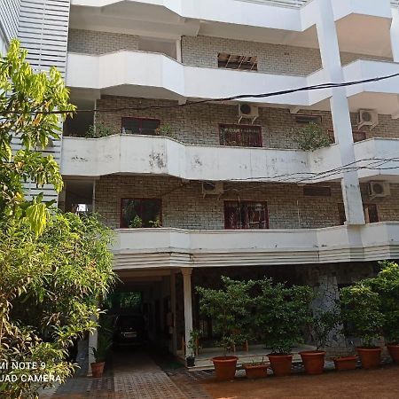 Heaven Gardens Otel Kochi Dış mekan fotoğraf