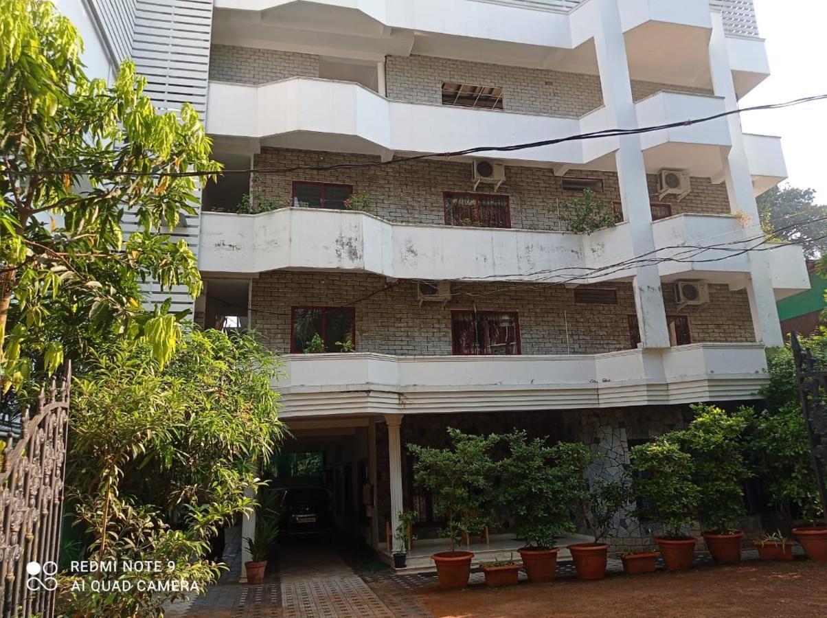 Heaven Gardens Otel Kochi Dış mekan fotoğraf