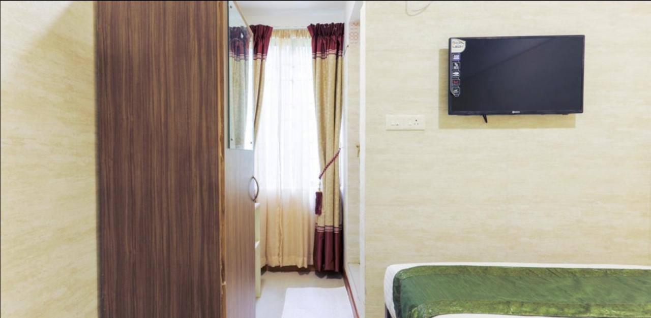 Heaven Gardens Otel Kochi Dış mekan fotoğraf