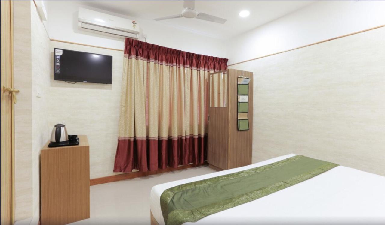 Heaven Gardens Otel Kochi Dış mekan fotoğraf